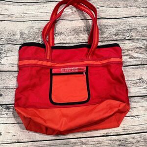 Manhattan Portage Vibrant Red and Orange Tote with Zipper Top; ~17”x11”